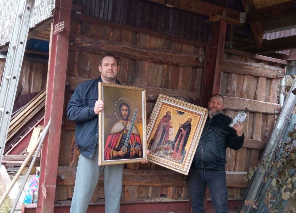 Закладка капсулы на строительстве часовни